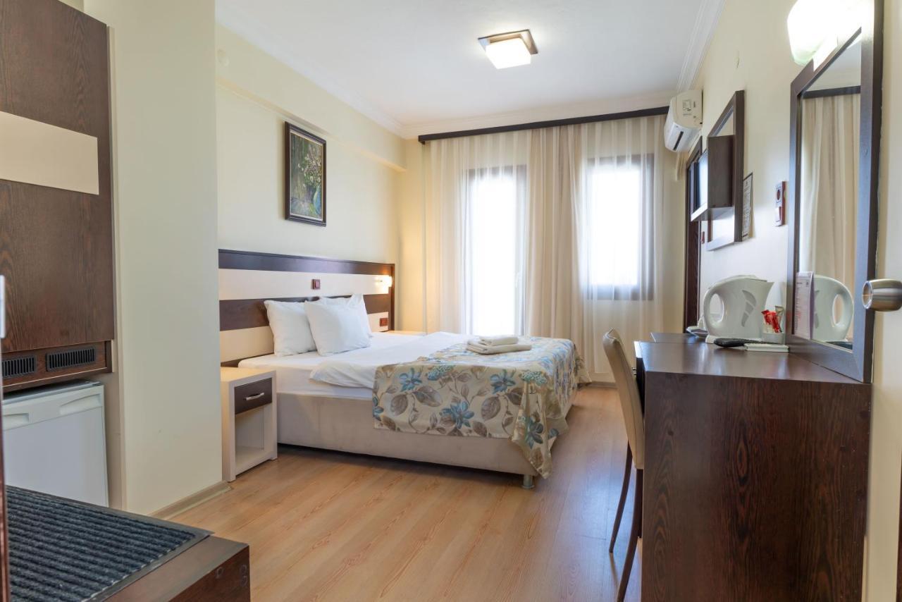 Hotel Karacam Foca Εξωτερικό φωτογραφία